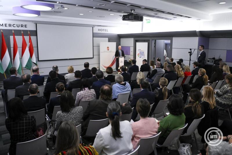 IX. Hétvégi Magyar Iskolák Találkozója.jpg